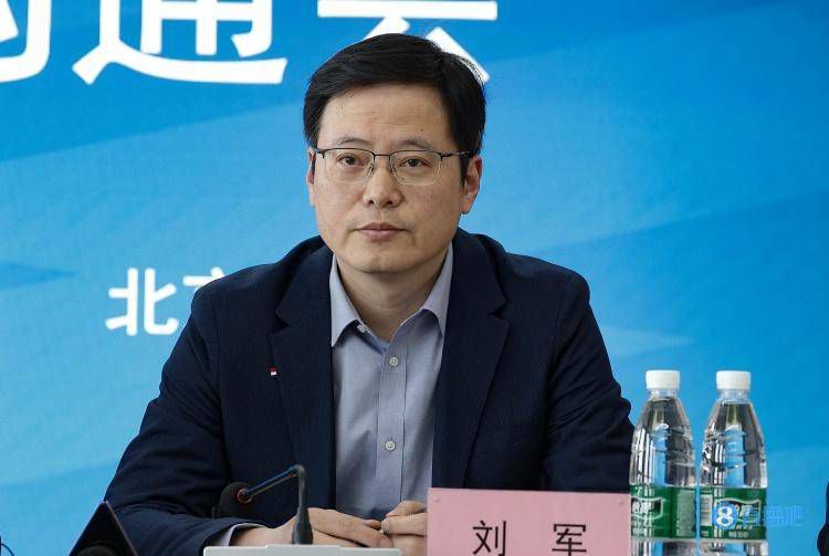 情人：妻子的男人